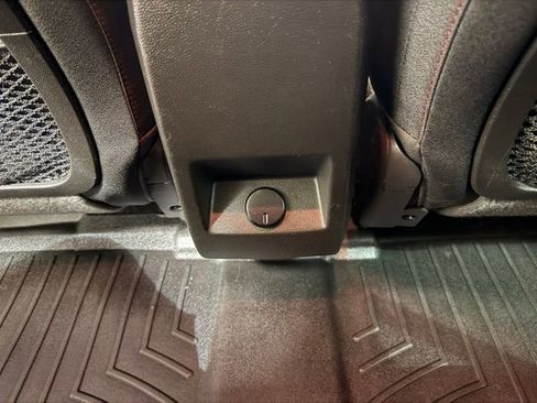 Used 2016 GMC Terrain SLE image 23