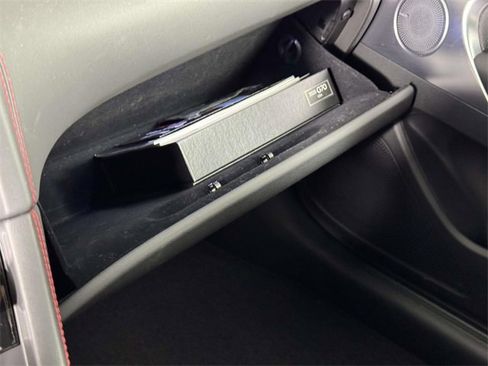 Used 2025 Genesis G70 2.5T w/ Sport Prestige Package image 33