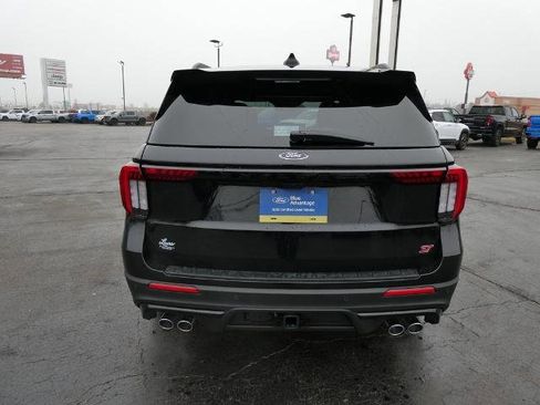 Certified 2025 Ford Explorer ST w/ Sun And Sound Package image 6
