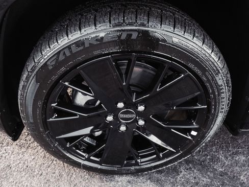 Used 2024 Jeep Wagoneer Launch Edition image 8