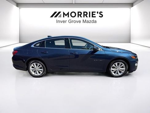 Used 2021 Chevrolet Malibu LT FWD image 4