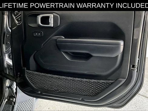 Used 2021 Jeep Wrangler Unlimited Sport AWD/4WD image 24