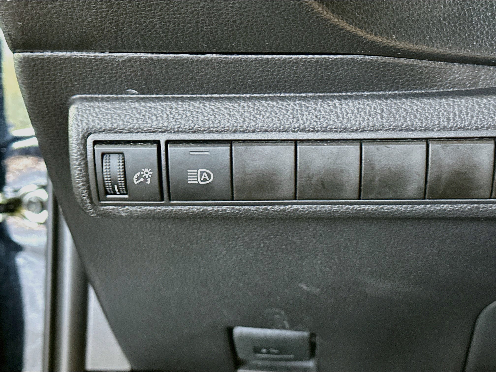 Used 2026 Toyota Corolla LE FWD image 16