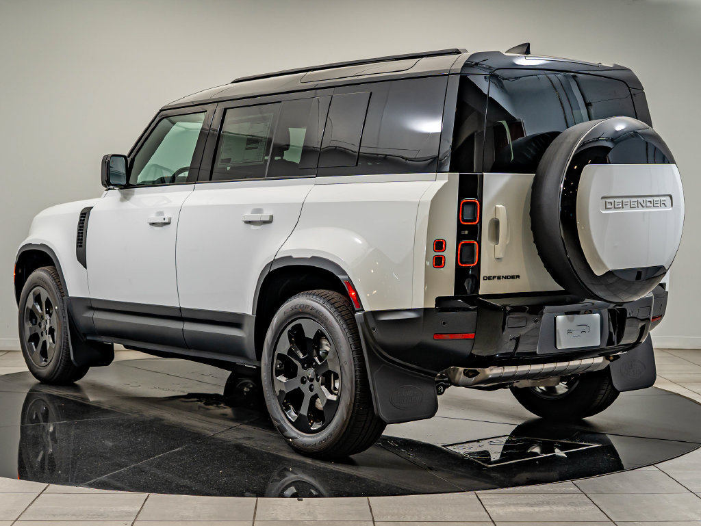 New 2026 Land Rover Defender 110 S AWD/4WD image 6