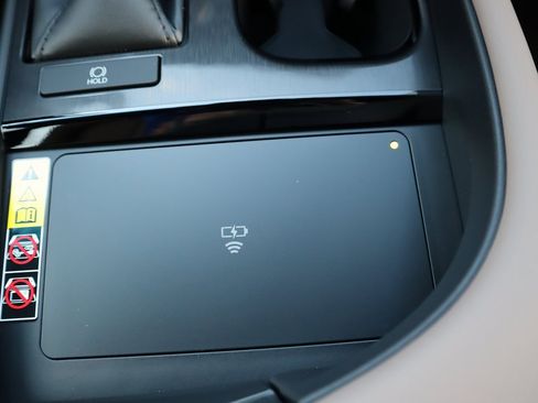 Used 2025 Lexus ES 350 w/ Premium Package image 36