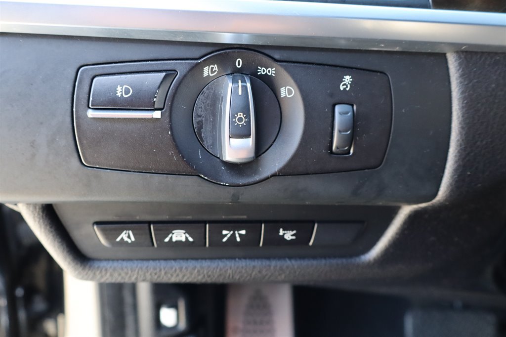 Used 2015 BMW 650i Convertible RWD image 42