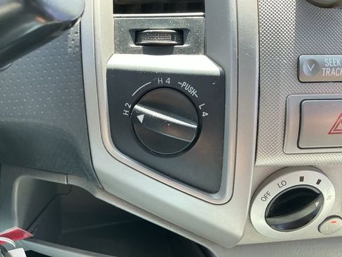 Used 2005 Toyota Tacoma 4x4 Double Cab image 30