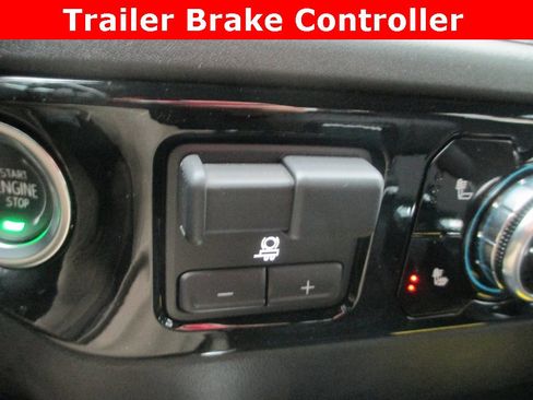 Certified 2023 GMC Sierra 1500 Elevation image 17