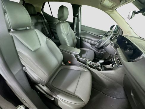 Used 2025 Buick Encore GX Preferred FWD image 30