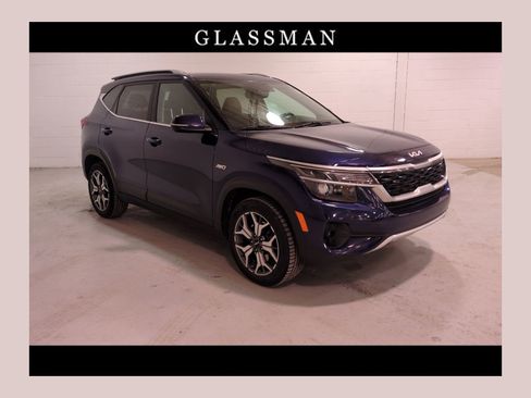 Used 2022 Kia Seltos EX image 1