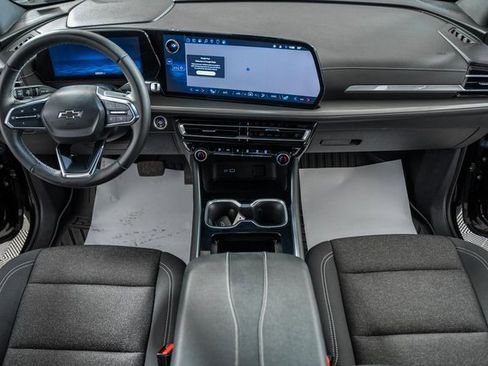 Used 2024 Chevrolet Traverse LS w/ Midnight/Sport Edition image 21