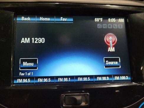 Used 2015 Chevrolet Malibu LT FWD image 25