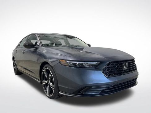Certified 2026 Honda Accord SE image 9