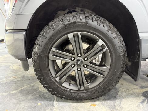 Used 2022 Ford F150 Lariat w/ Equipment Group 502A High image 36