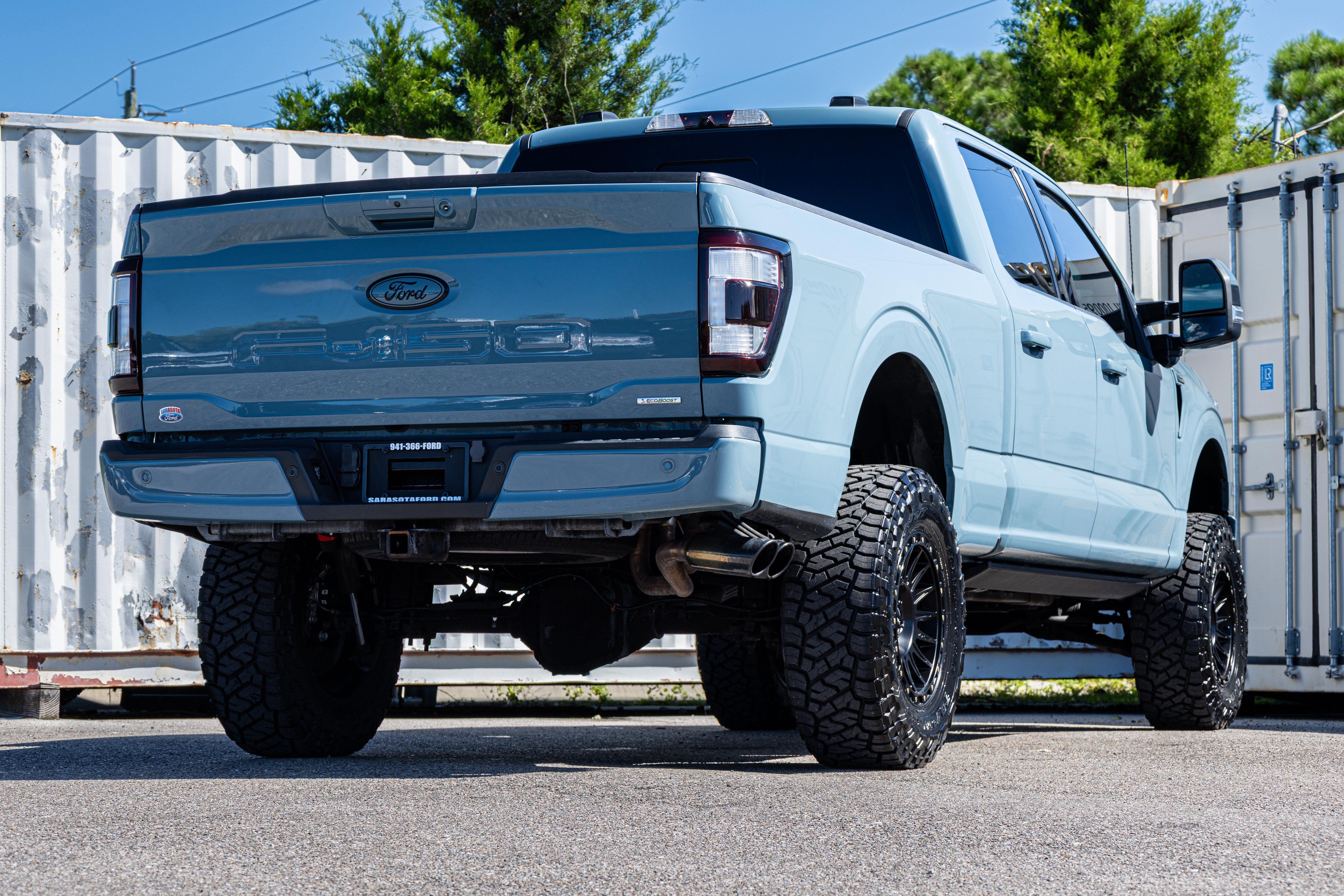 Used 2023 Ford F150 Lariat w/ Equipment Group 502A High AWD/4WD image 4
