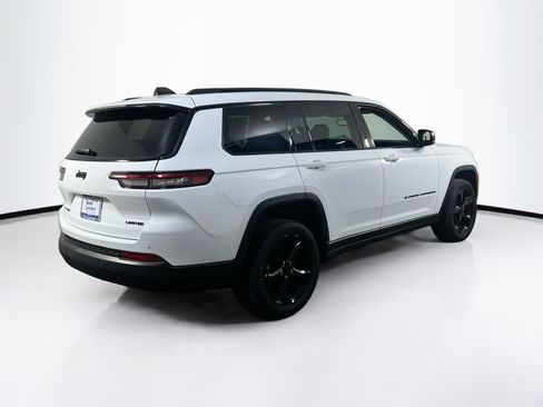 Used 2023 Jeep Grand Cherokee L Limited w/ Black Appearance Package image 5