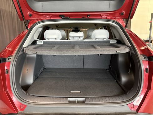 Used 2025 Hyundai Kona SEL FWD image 30