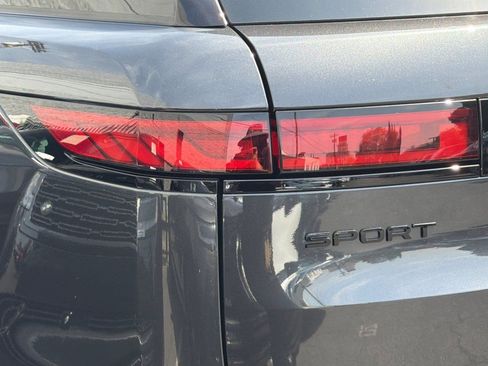 Used 2023 Land Rover Range Rover Sport SE AWD/4WD image 12