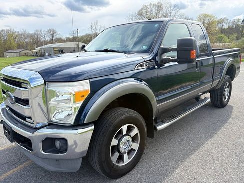 Used 2014 Ford F350 Lariat AWD/4WD image 3