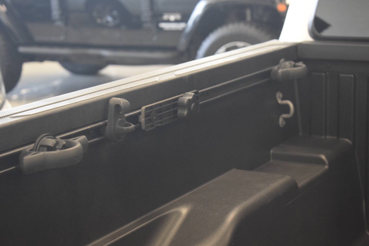 Used 2017 Toyota Tacoma TRD Pro AWD/4WD image 61