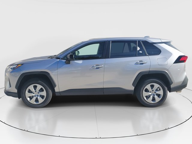 Certified 2025 Toyota RAV4 LE FWD image 4