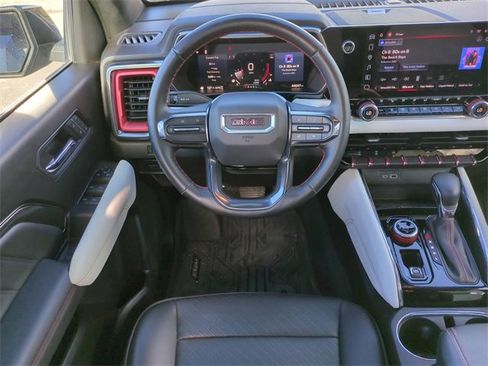 Certified 2024 GMC Canyon AT4X image 17