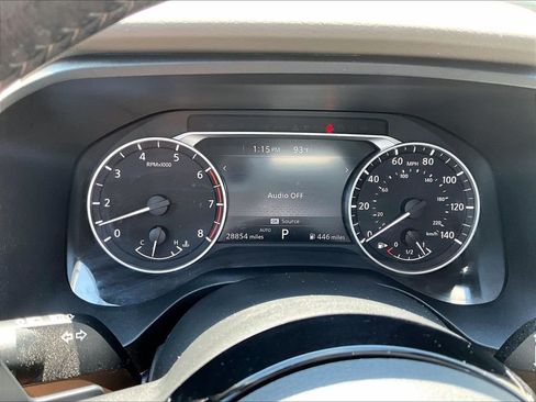 Used 2023 Nissan Rogue SL AWD/4WD image 8