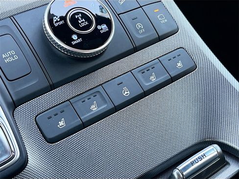 Used 2022 Hyundai Palisade Calligraphy image 21