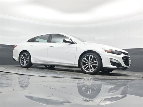 Used 2023 Chevrolet Malibu LT image 37