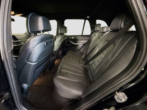 Used 2021 BMW X5 sDrive40i w/ Convenience Package image 25