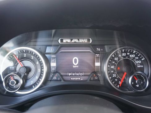 Used 2019 RAM 1500 Big Horn AWD/4WD image 5