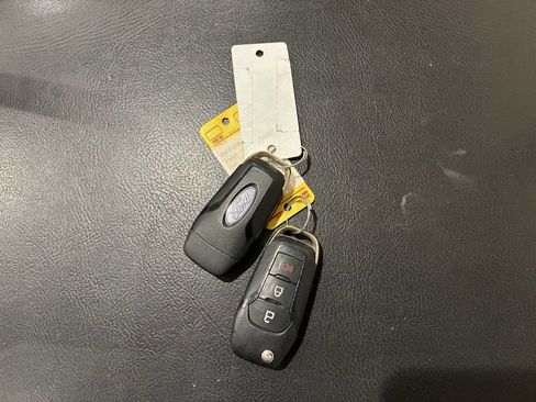 Used 2016 Ford Explorer 4WD image 31