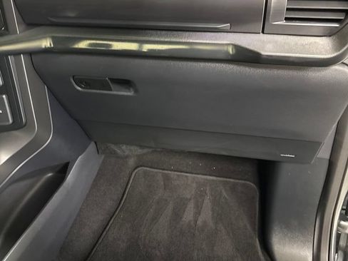 Used 2024 Ford F150 Lariat AWD/4WD image 28