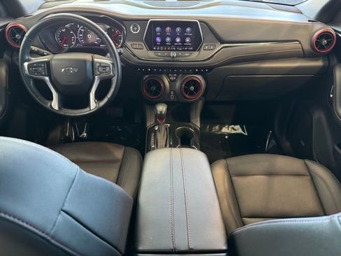 Used 2022 Chevrolet Blazer RS w/ Enhanced Convenience Package image 9