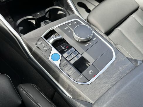 New 2024 BMW i4 eDrive40 w/ Premium Package image 16