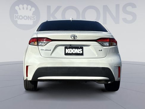 Used 2020 Toyota Corolla LE image 5