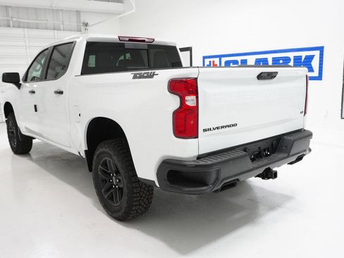 New 2026 Chevrolet Silverado 1500 LT Trail Boss w/ Convenience Package II image 7