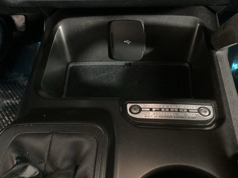 Used 2022 Ford Bronco Everglades AWD/4WD image 27