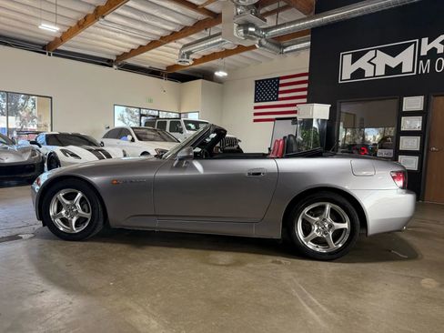 Used 2001 Honda S2000 image 8