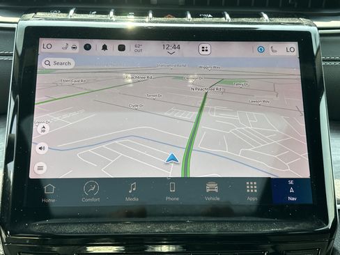 Used 2024 Jeep Grand Cherokee L Limited w/ Luxury Tech Group II image 34