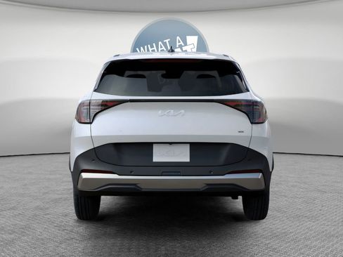 New 2026 Kia Sportage LX AWD/4WD image 5