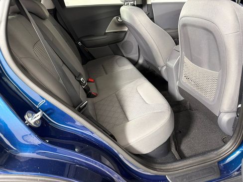 Used 2022 Kia Niro LX FWD image 15