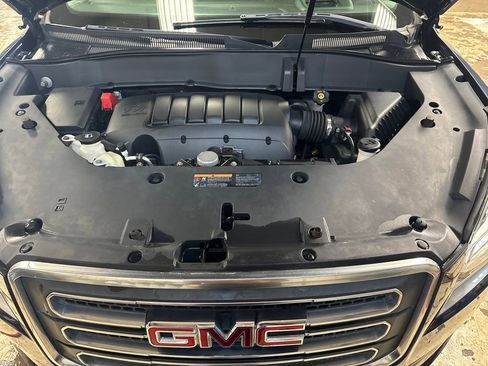 Used 2017 GMC Acadia Limited SLT image 10