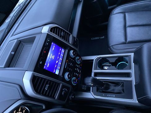 Used 2020 Ford F150 Lariat w/ Equipment Group 502A Luxury image 26