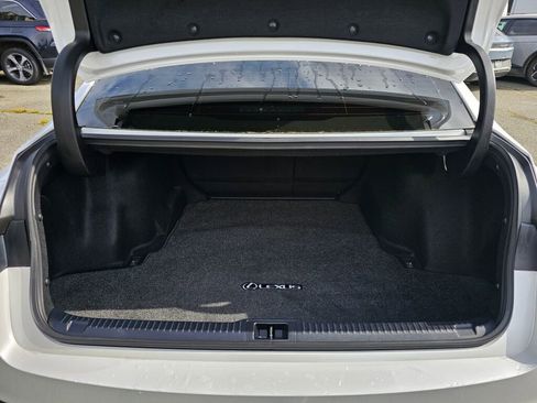 Used 2023 Lexus IS 300 AWD w/ Premium Package image 13