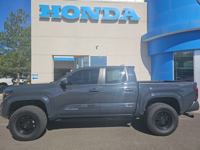 Used 2024 Toyota Tacoma SR5 AWD/4WD image 2