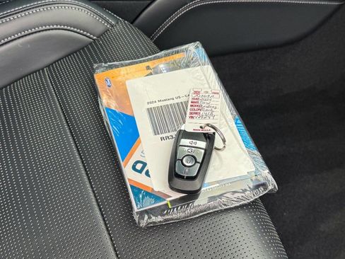 Used 2024 Ford Mustang GT Premium image 39