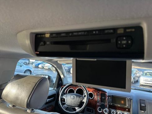 Used 2008 Toyota Sequoia Platinum image 32
