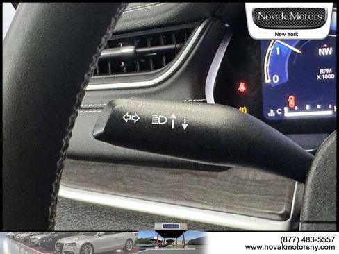 Used 2023 Jeep Grand Cherokee Limited AWD/4WD image 19