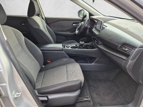 Used 2023 Nissan Rogue SV AWD/4WD image 20